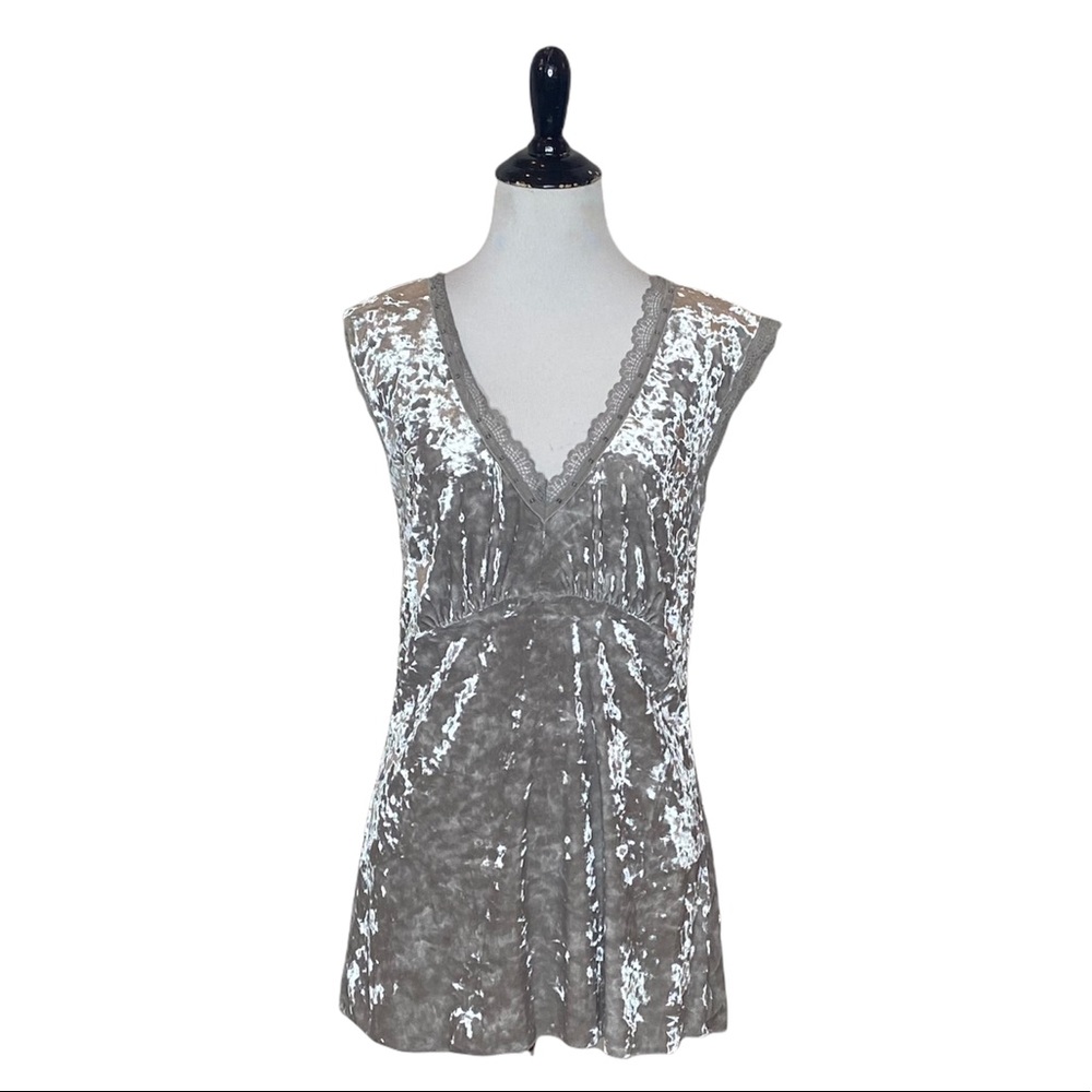 DKNY Jeans Velvet Lace V-Neckline Top -Size Medium